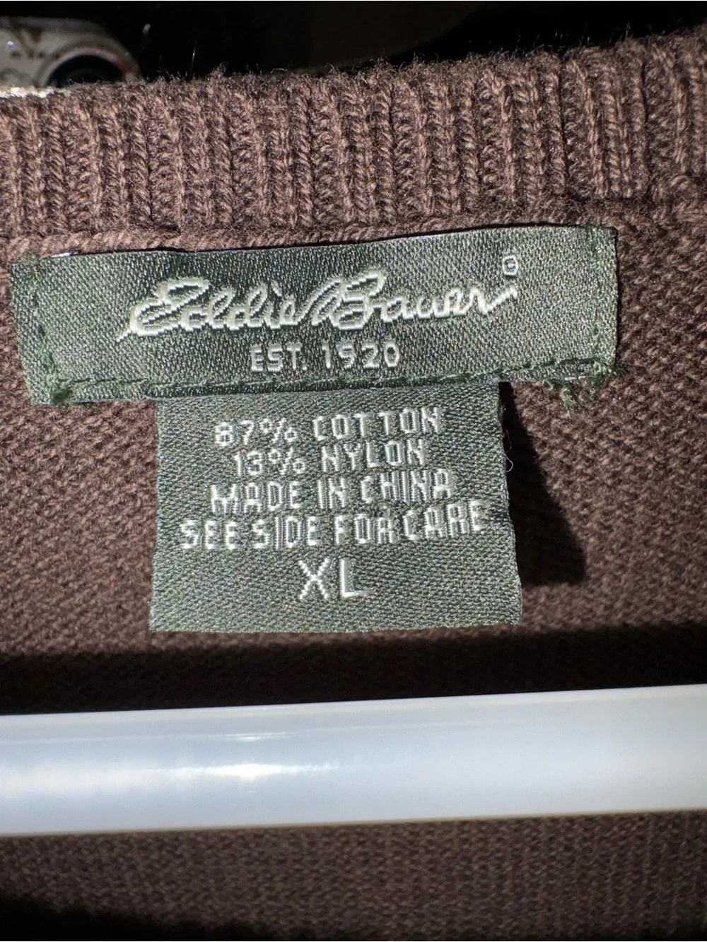 Eddie Bauer Dark Brown Knit Sleeveless Sweater Vest great condition XL